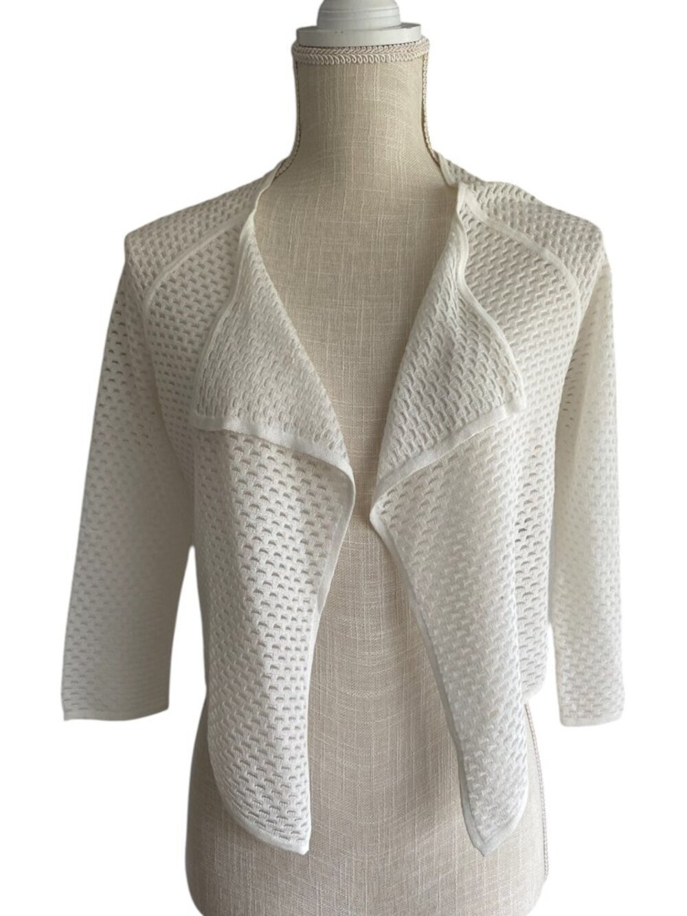RW & Co Ivory Open Cropped Shrug 3/4 Sleeve Sz S NWT​